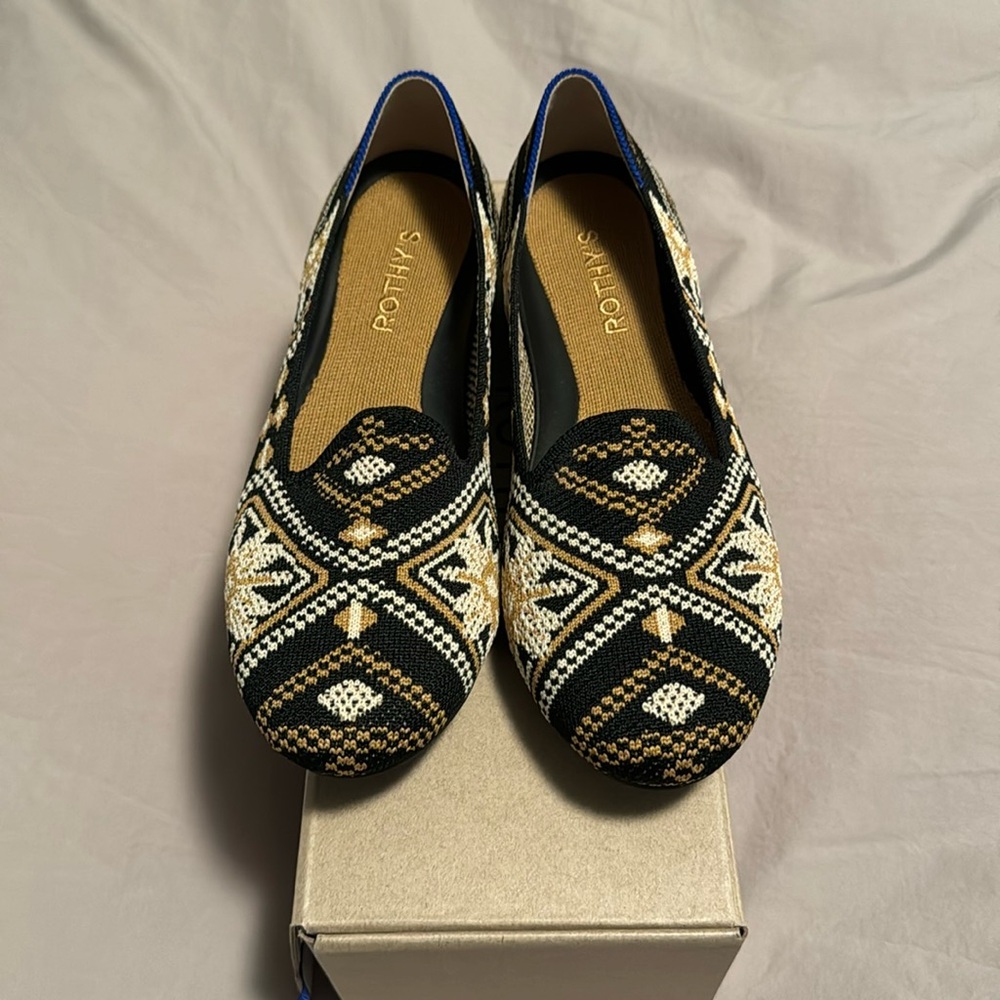 Rothy’s Lounge Loafer, size 7.5, color dark boho (black, camel, and cream)